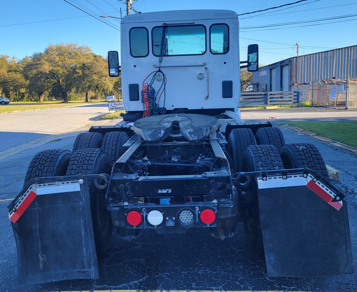 2017 Kenworth Trucks T-680 679922