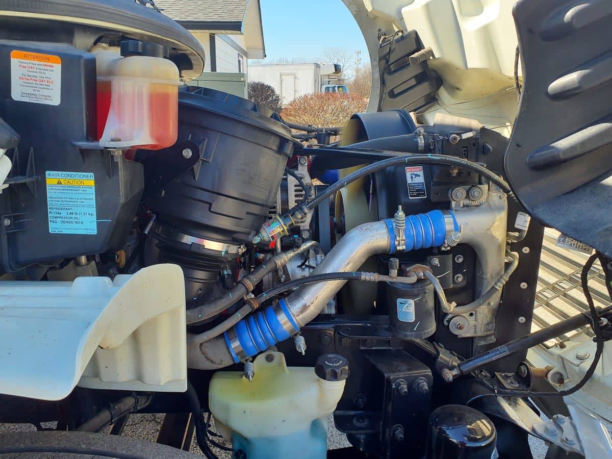 2018 Freightliner/Mercedes M2 106 679929