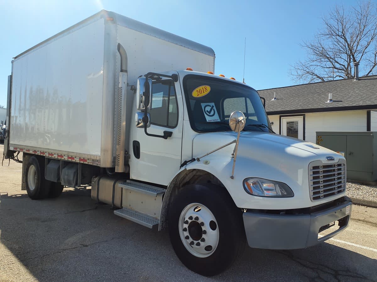 2018 Freightliner/Mercedes M2 106 679929