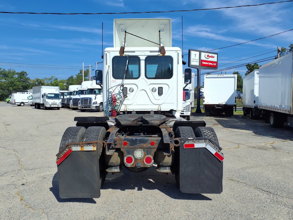 2017 Freightliner - image 5
