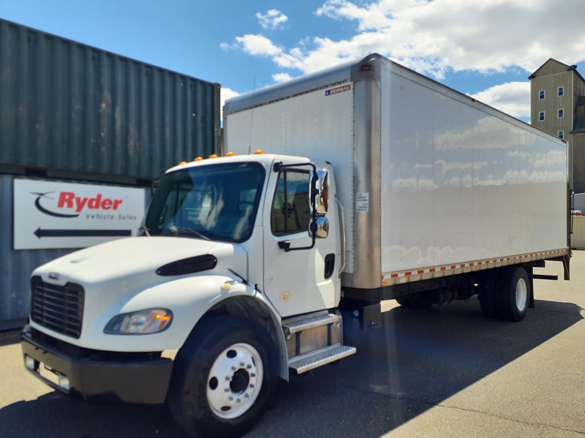 2017 Freightliner/Mercedes M2 106 680087 2017 Freightliner/Mercedes M2 106 680087