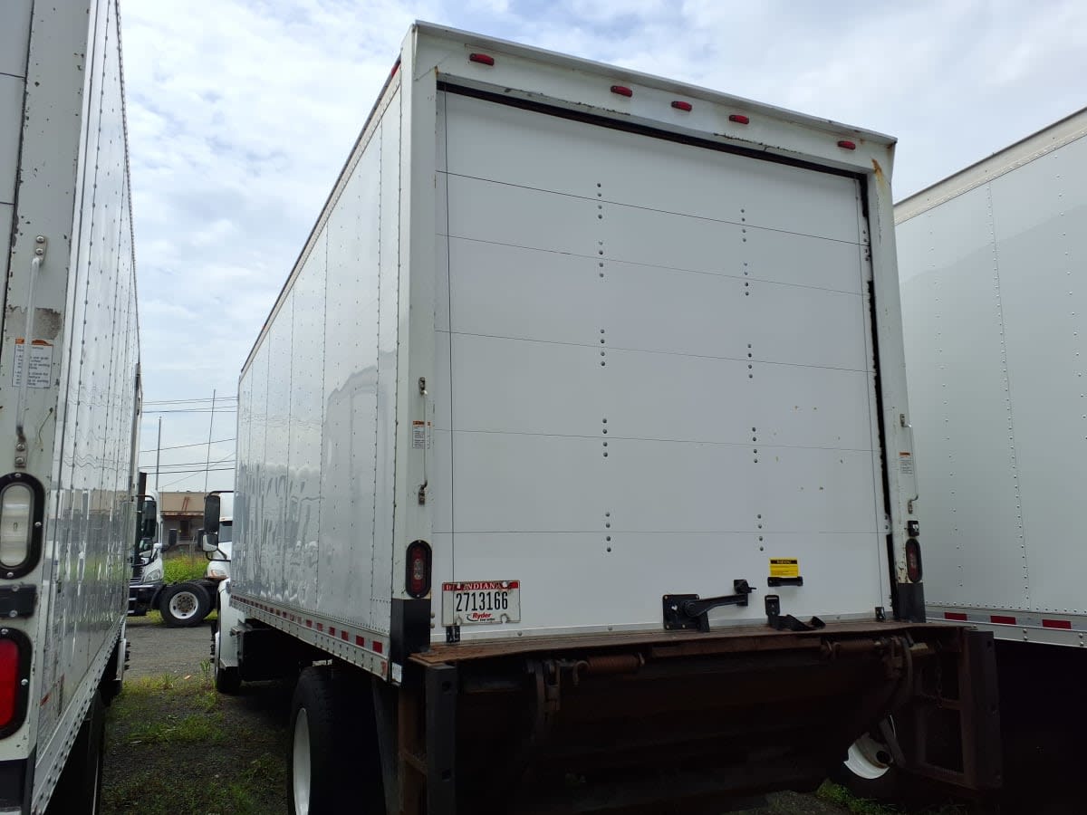 2018 Freightliner M2 106 680141