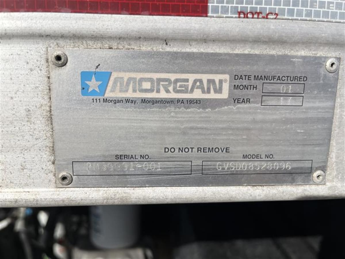 2017 Kenworth Trucks K270 680196