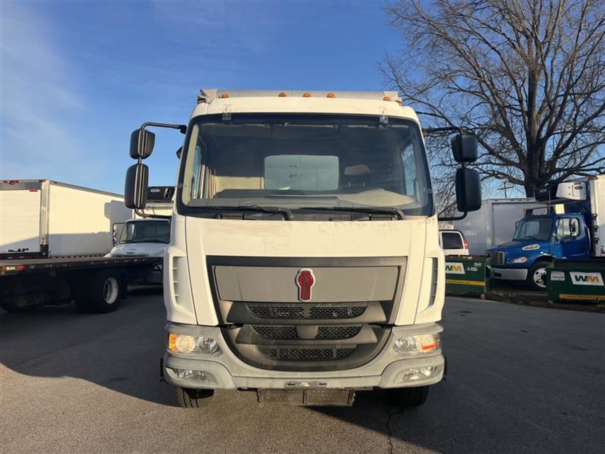 2017 Kenworth Trucks K270 680197