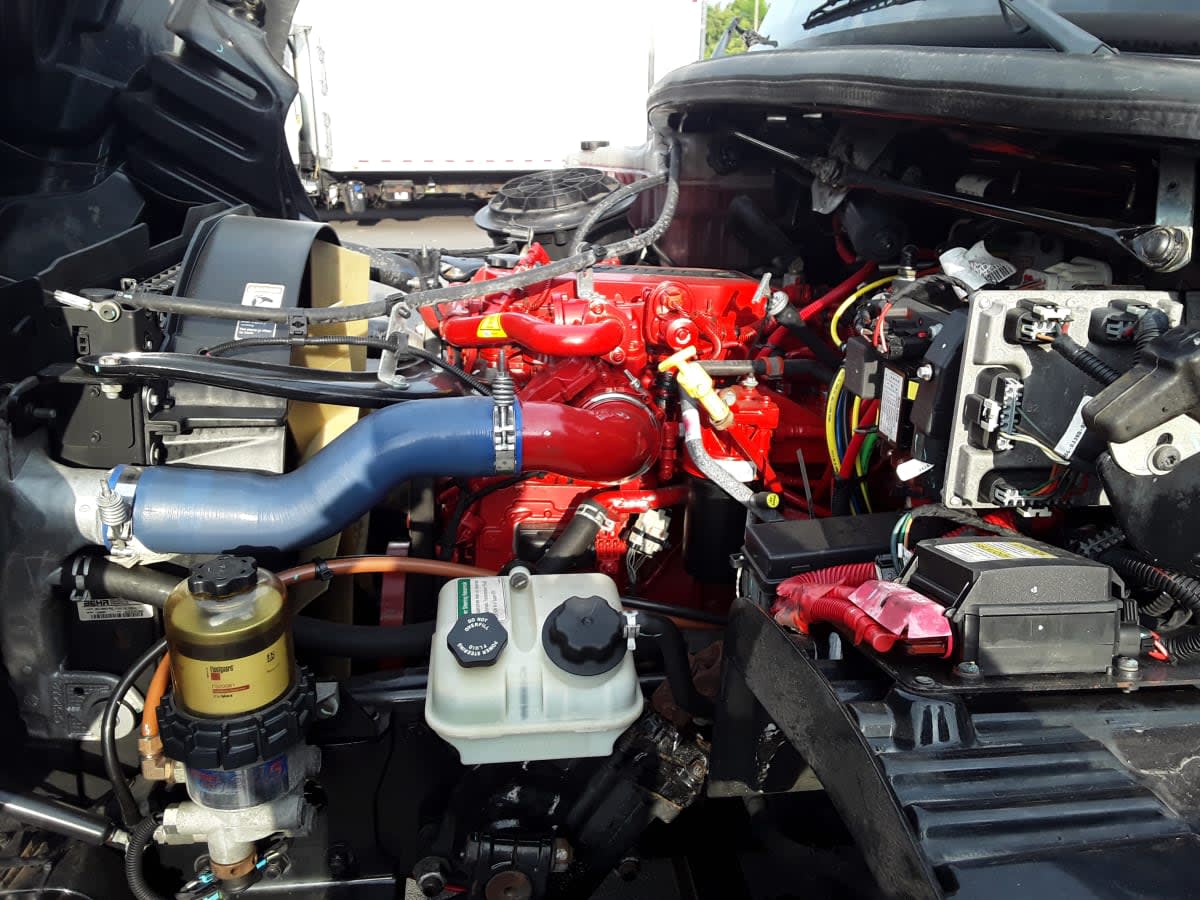 2018 Freightliner M2 106 680262