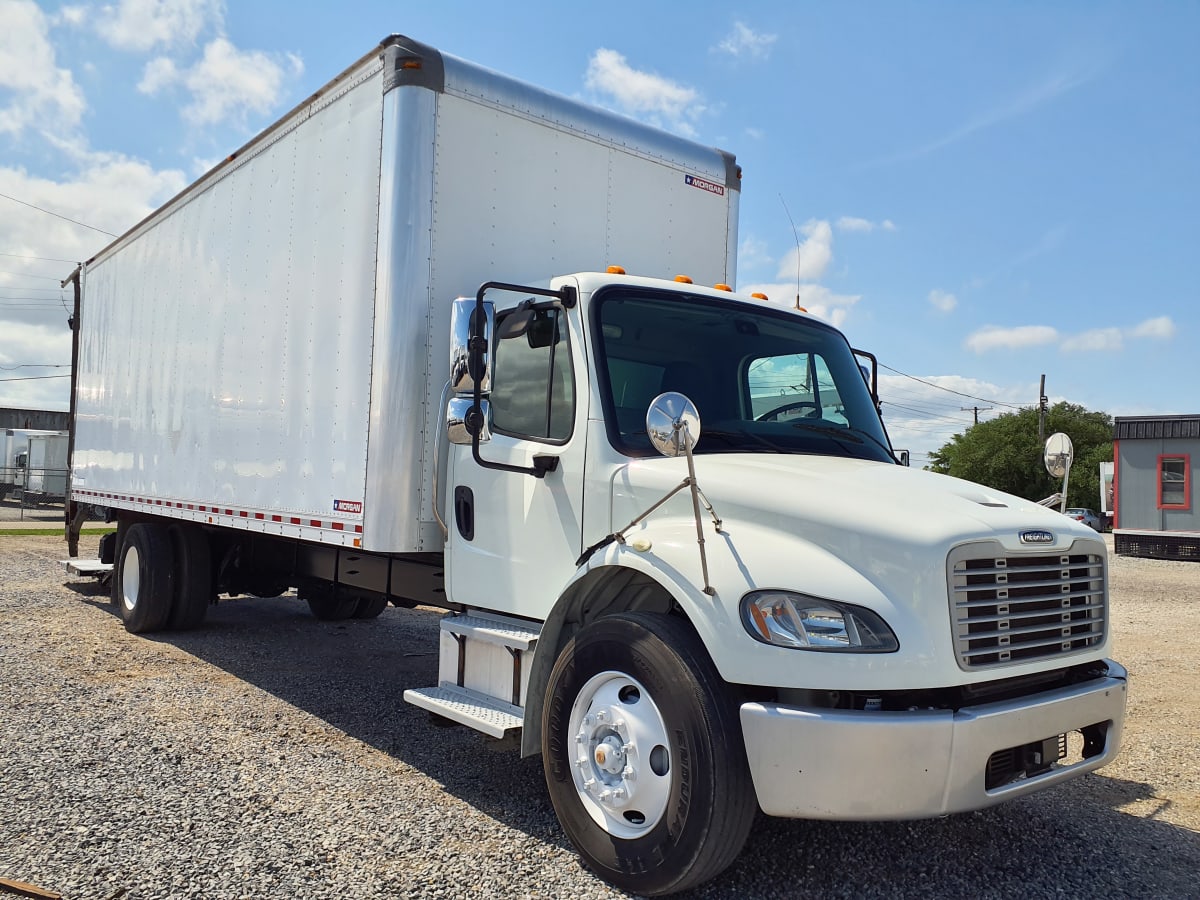 2018 Freightliner/Mercedes M2 106 680268