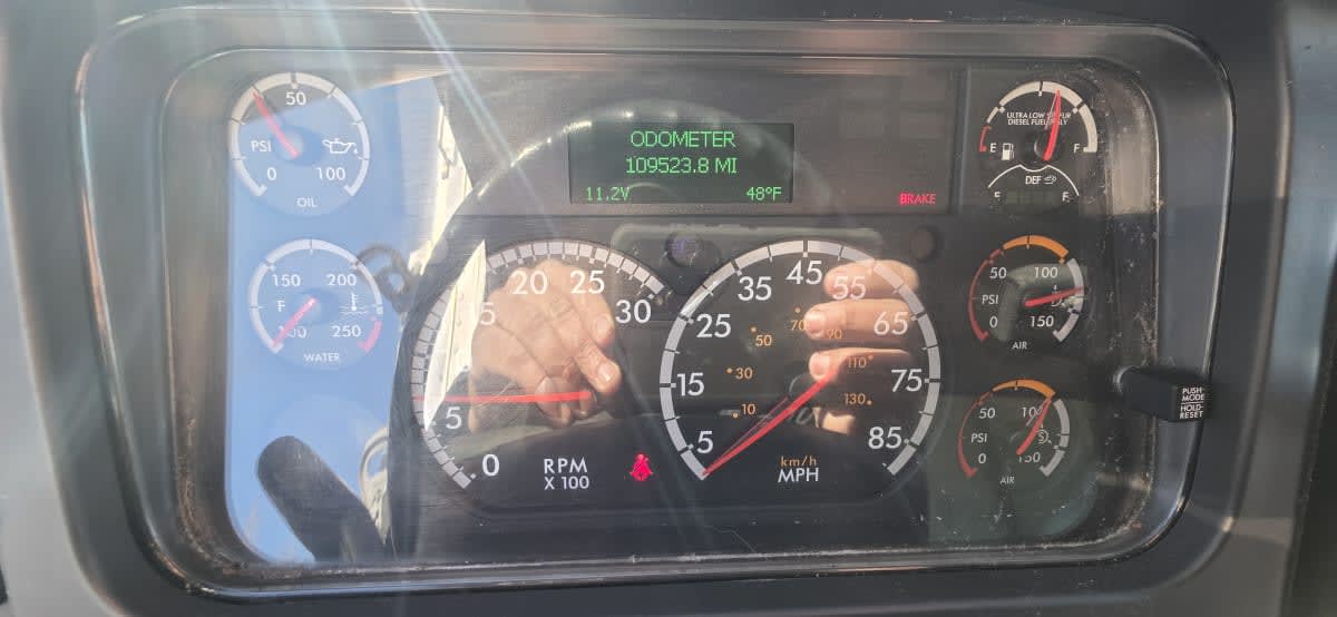 2018 Freightliner/Mercedes M2 106 680437