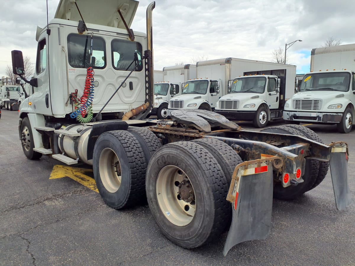 2018 Freightliner/Mercedes CASCADIA 125 680452