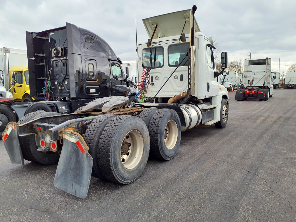 2018 Freightliner/Mercedes CASCADIA 125 680452