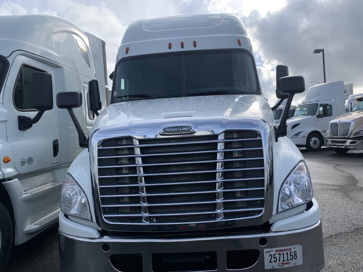 2017 Freightliner/Mercedes CASCADIA 125 680563