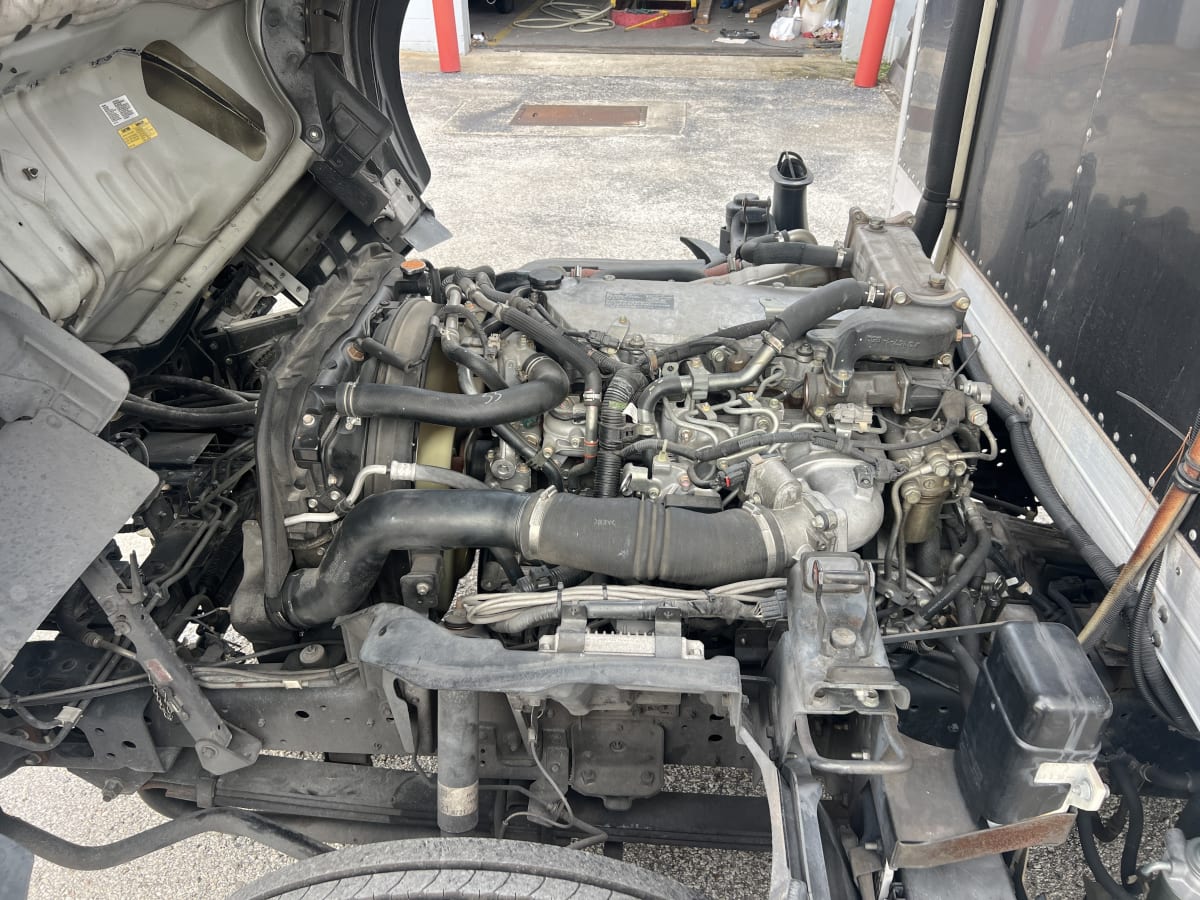 2017 Isuzu NQR 680575