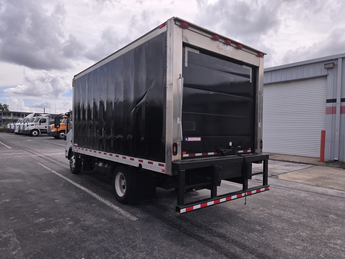 2017 Isuzu NQR in Tampa, FL — photo 6