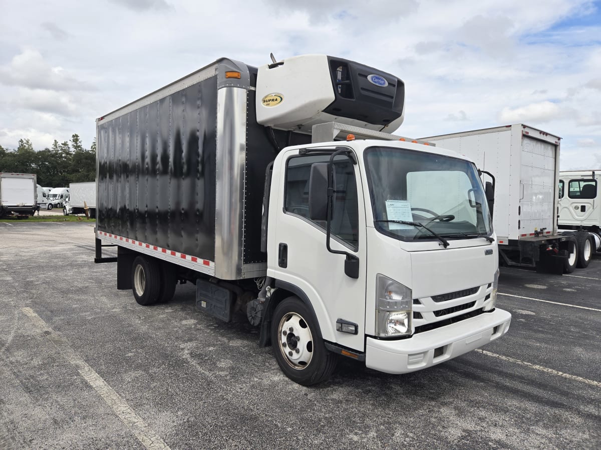 2017 Isuzu NQR in Tampa, FL — photo 3
