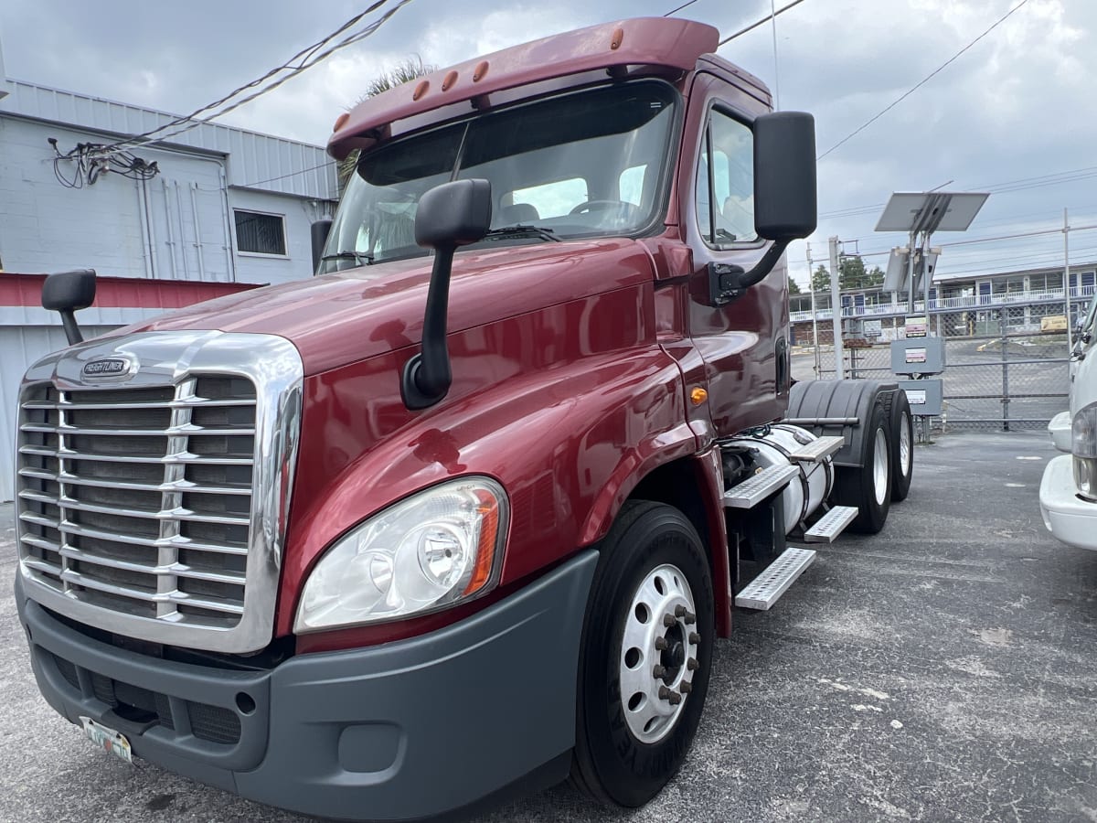 2017 Freightliner/Mercedes CASCADIA 125 680629