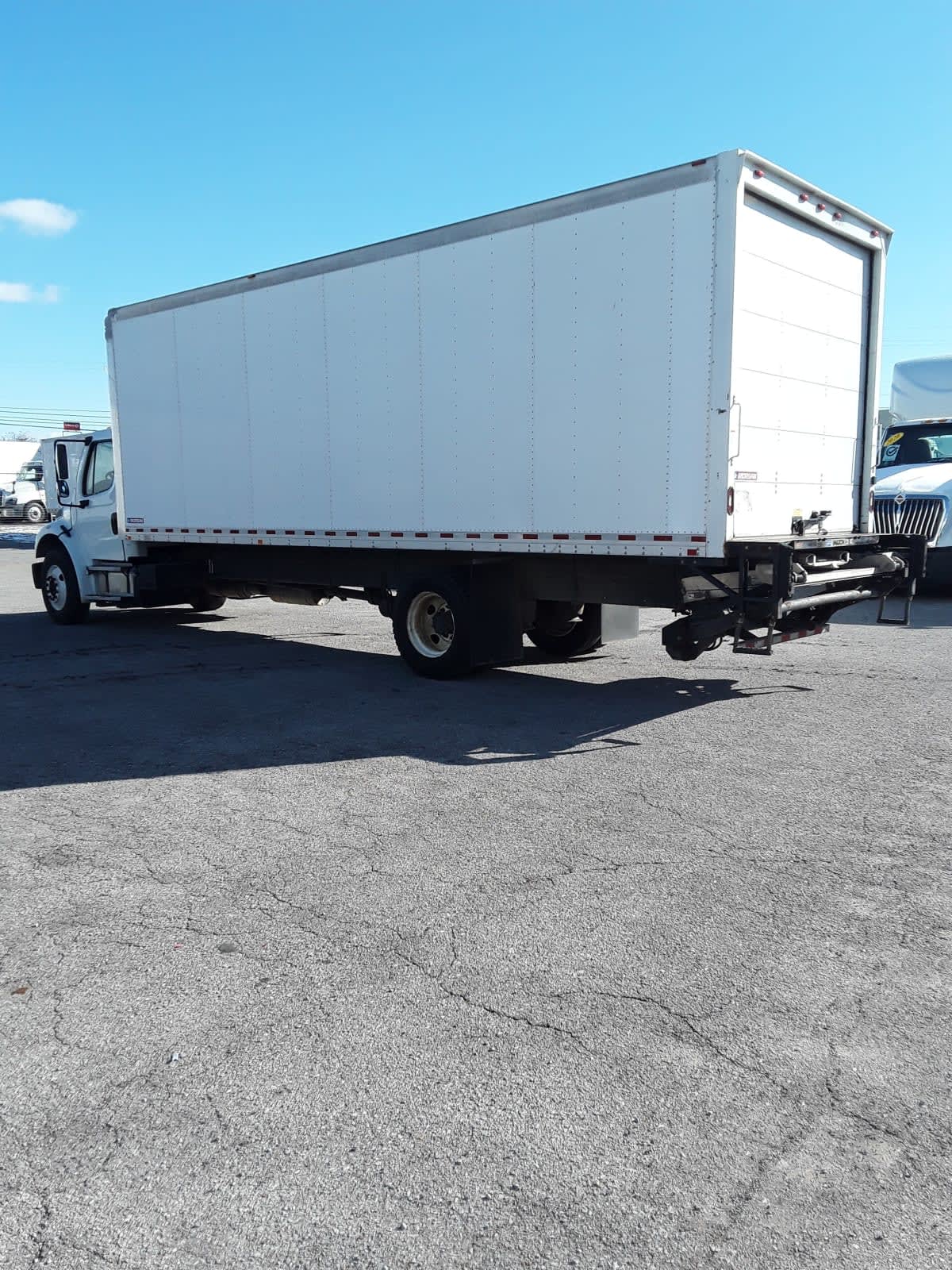 2018 Freightliner/Mercedes M2 106 680632