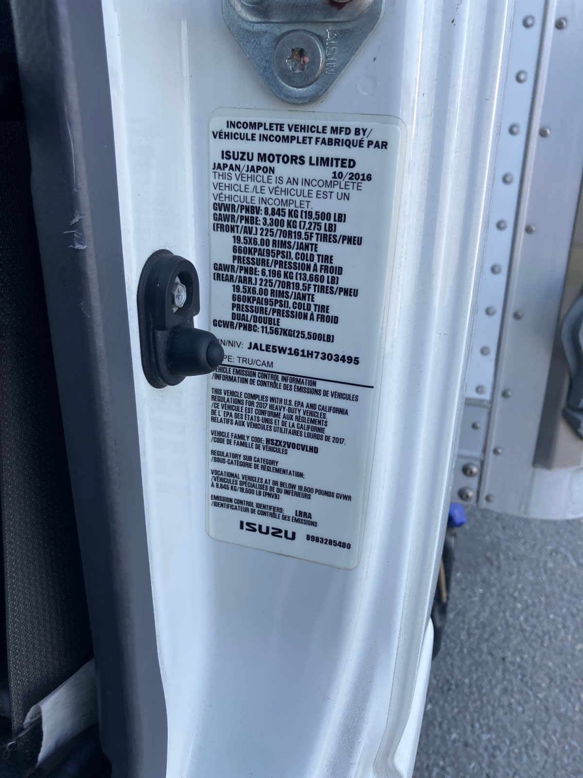 2017 Isuzu NRR 680661