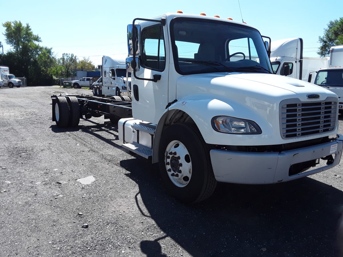 2018 Freightliner/Mercedes M2 106 680678