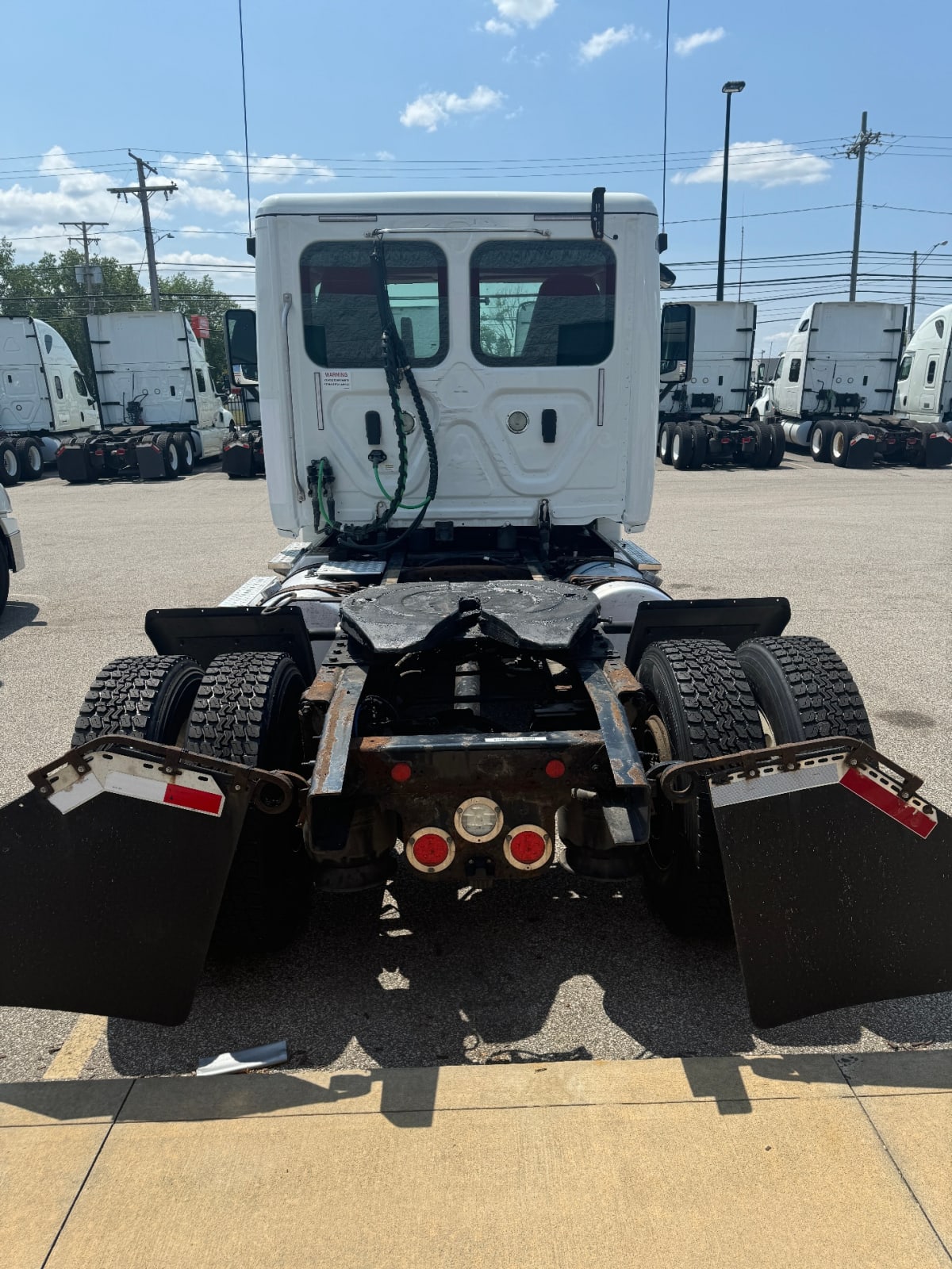 2017 Freightliner/Mercedes CASCADIA 125 680890