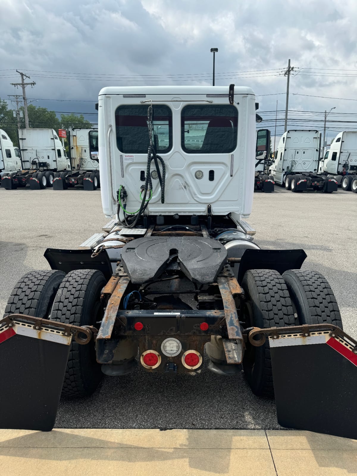 2017 Freightliner/Mercedes CASCADIA 125 680891