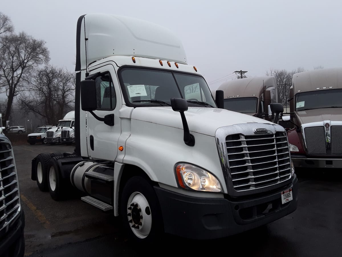 2017 Freightliner/Mercedes CASCADIA 125 680936