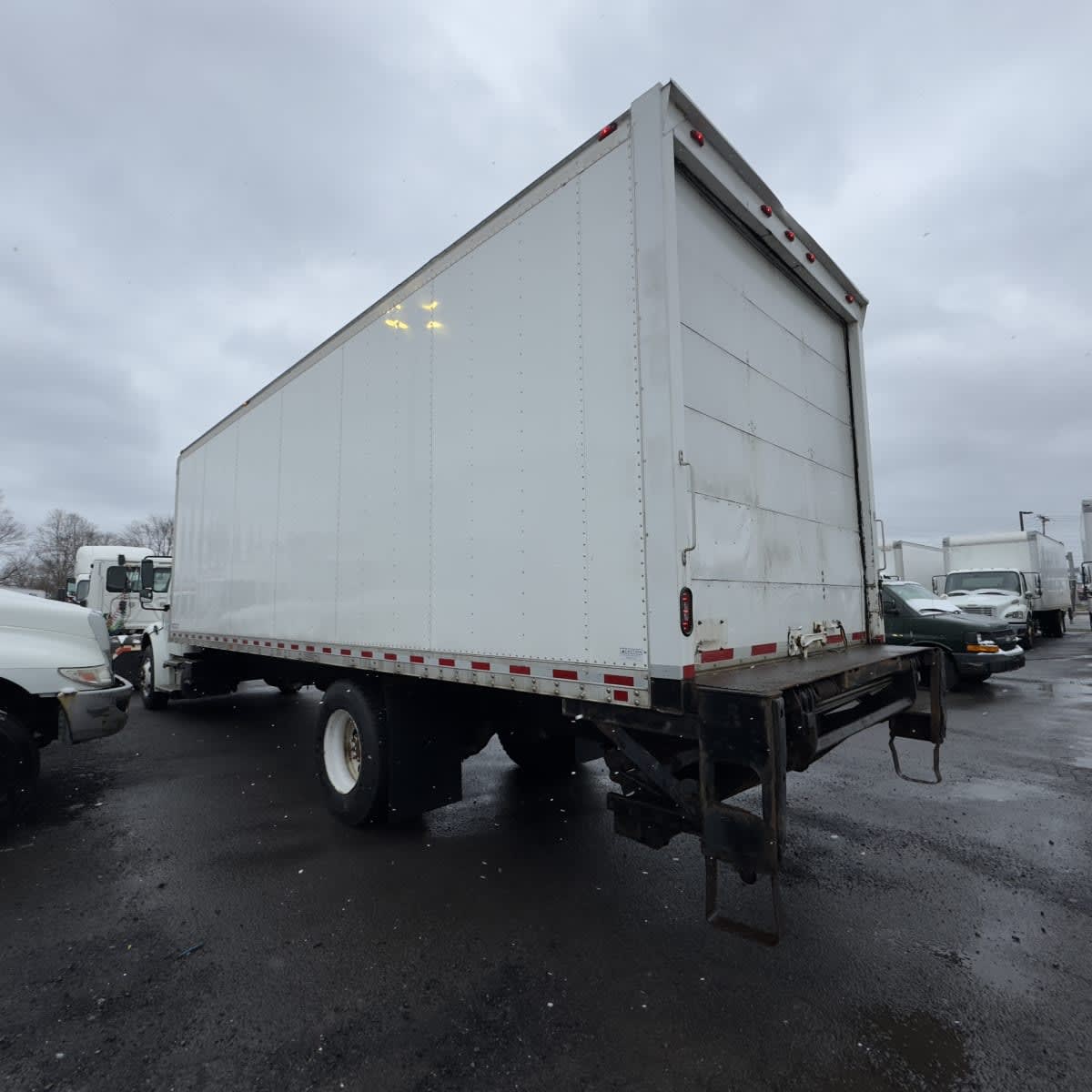 2018 Freightliner/Mercedes M2 106 680968