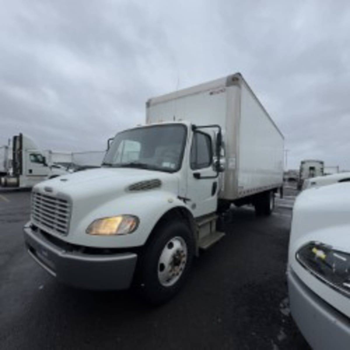 2018 Freightliner/Mercedes M2 106 680968