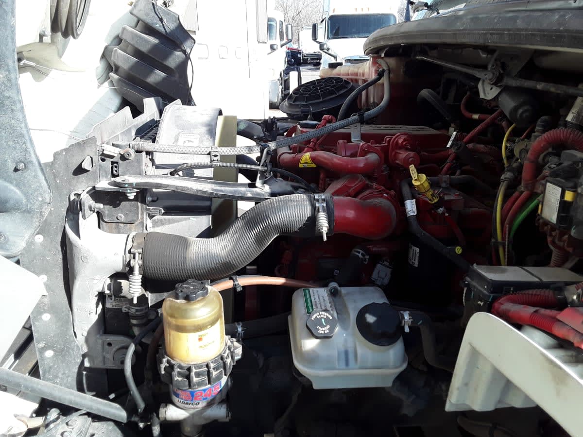 2018 Freightliner/Mercedes M2 106 681044