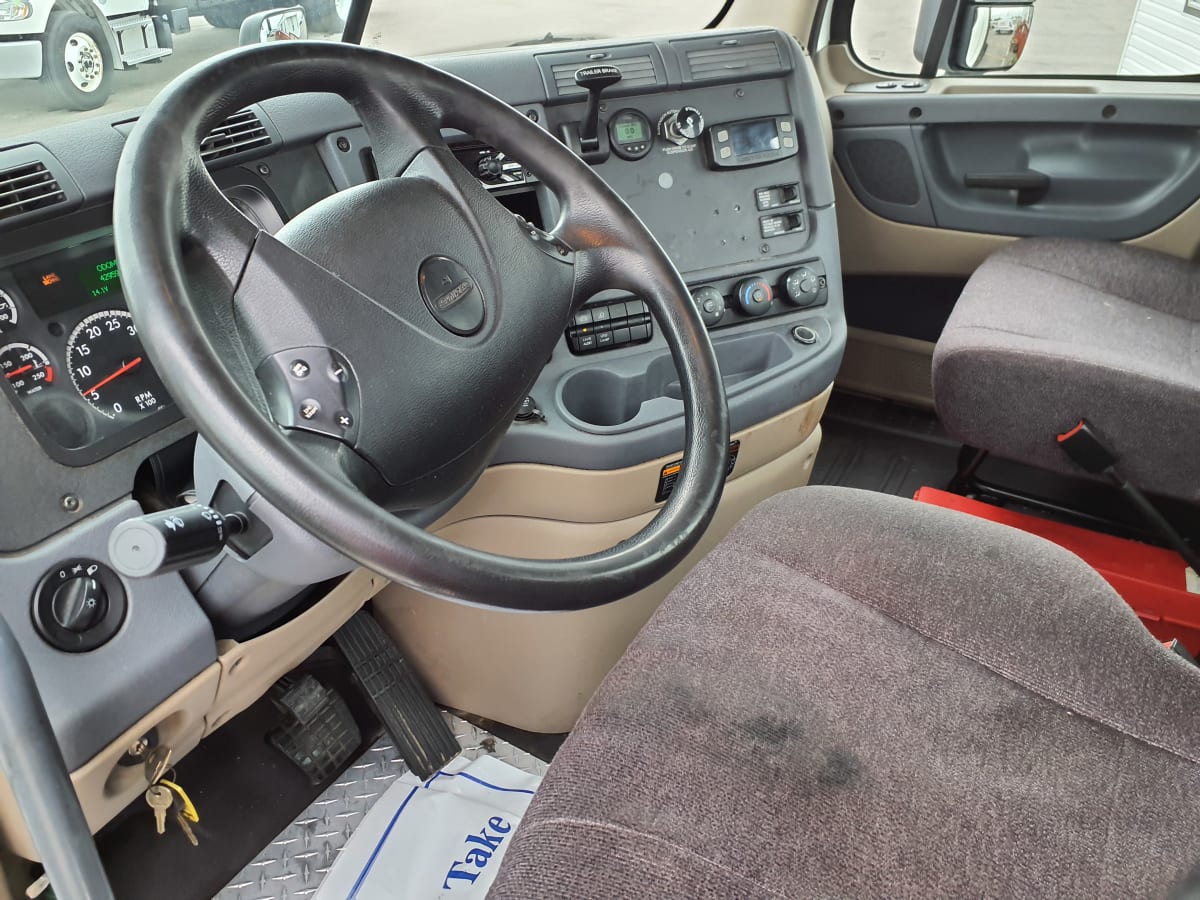 2018 Freightliner/Mercedes CASCADIA 125 681079