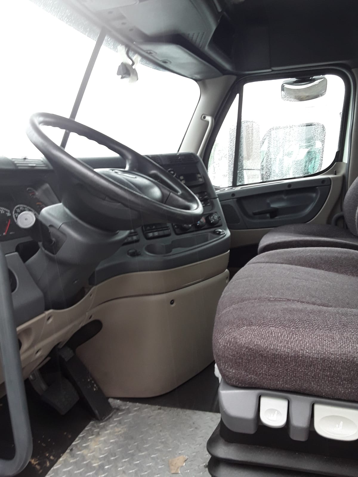 2018 Freightliner/Mercedes CASCADIA 125 681088