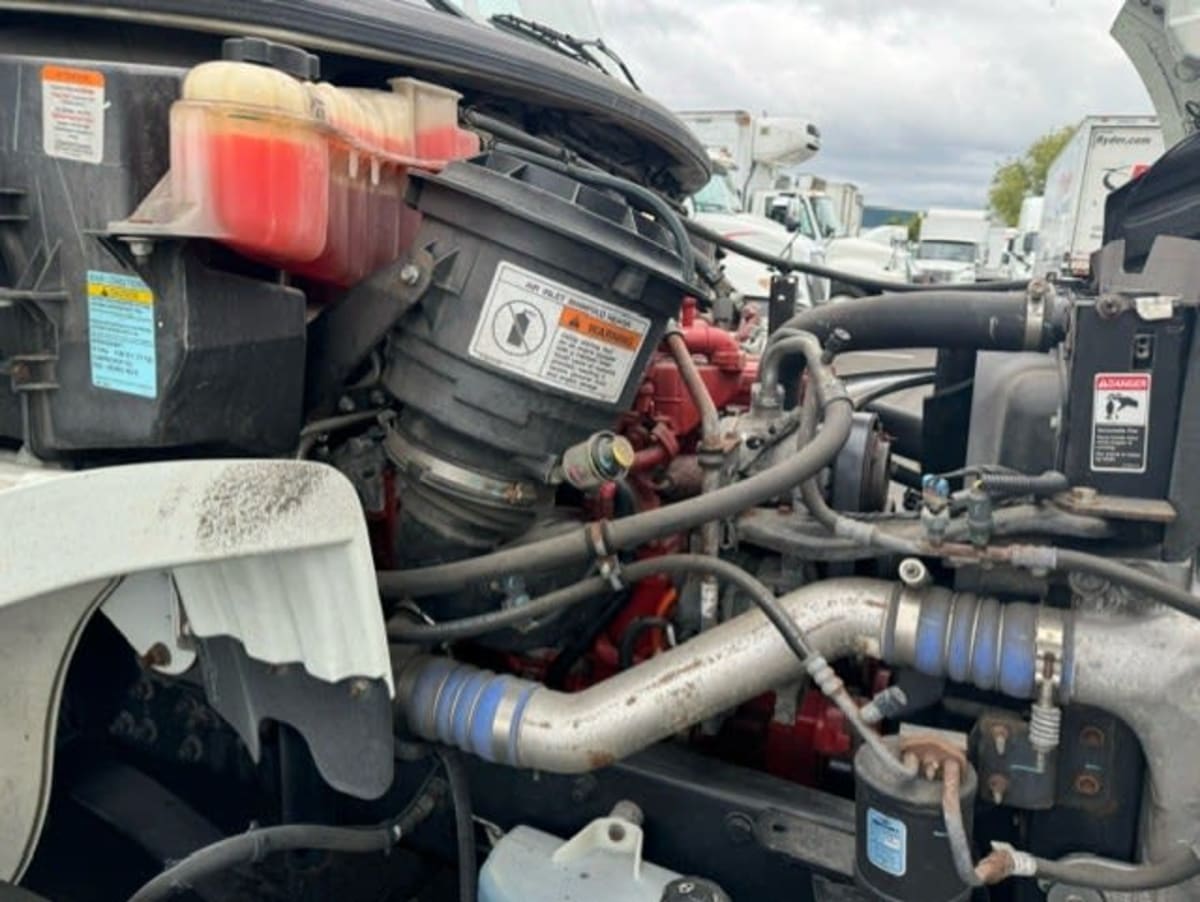 2018 Freightliner/Mercedes M2 106 681116