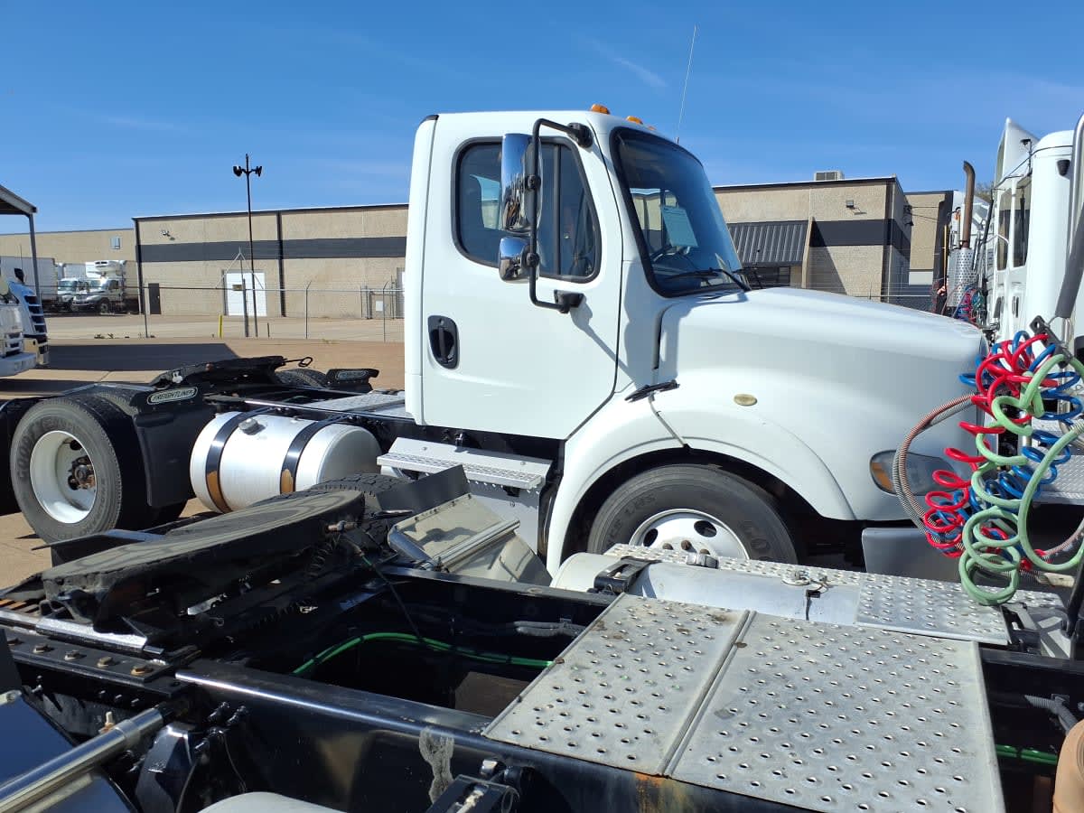 2018 Freightliner/Mercedes M2-112 681119