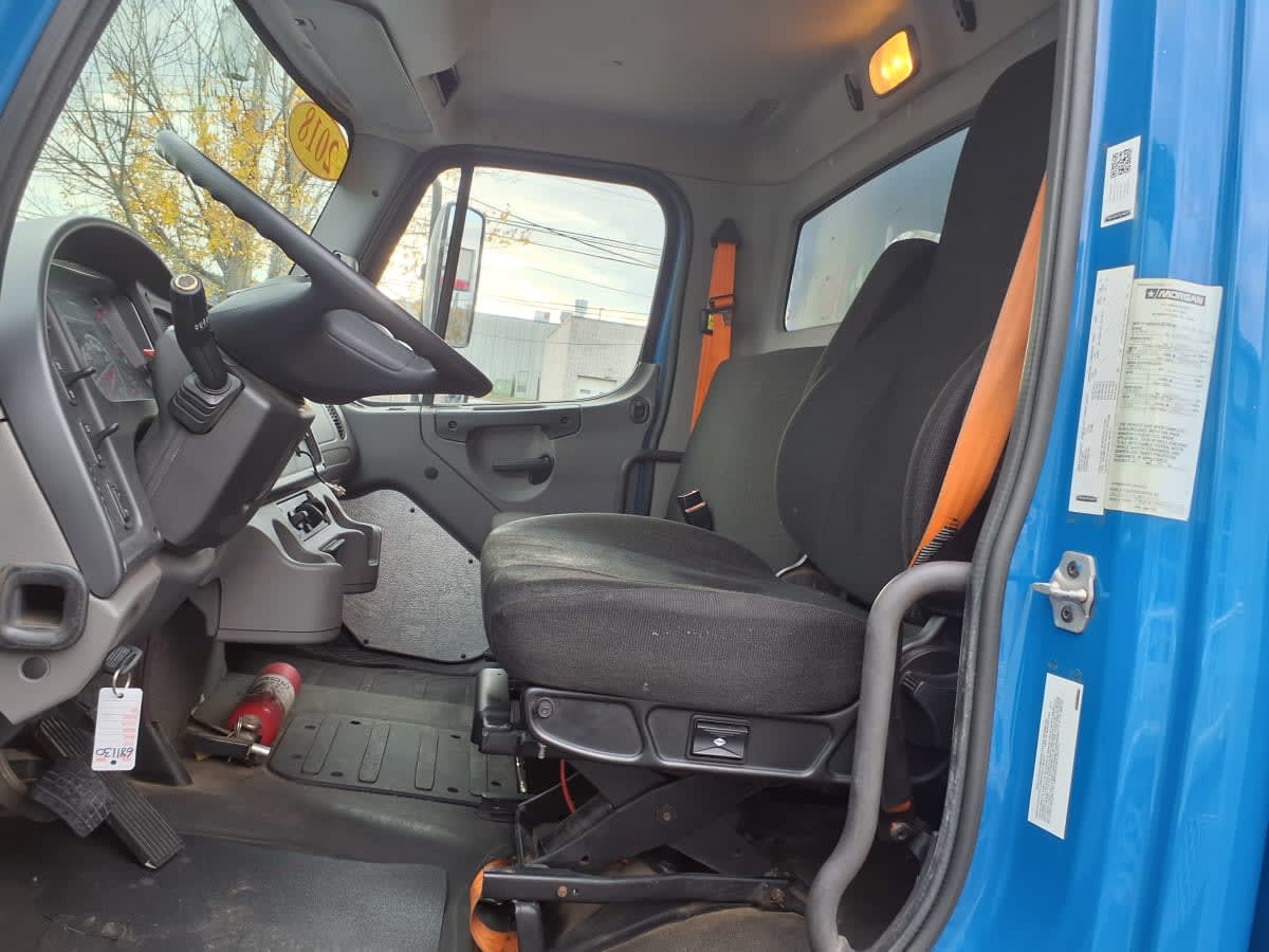 2018 Freightliner/Mercedes M2 106 681130