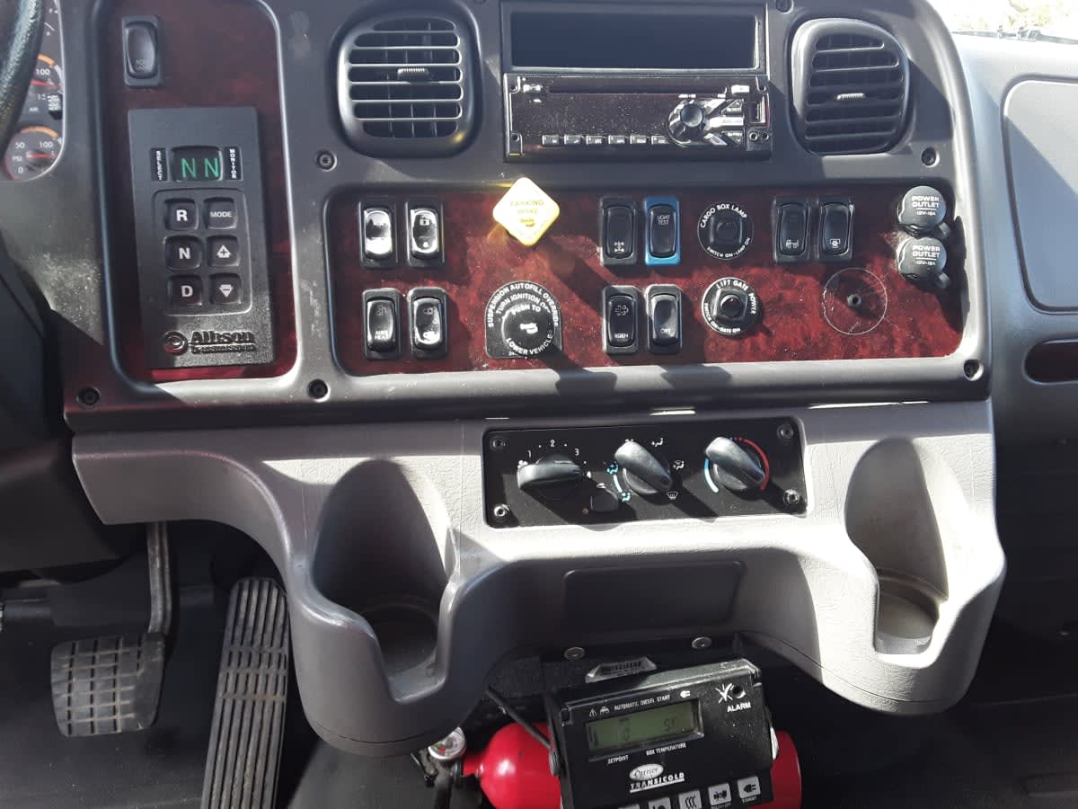 2018 Freightliner/Mercedes M2 106 681135