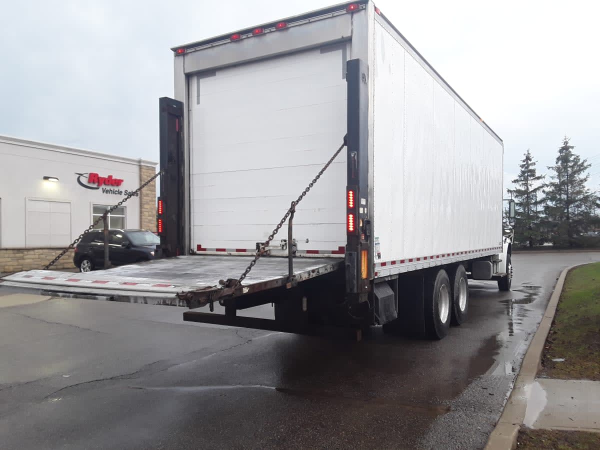 2018 Freightliner/Mercedes M2 106 681137