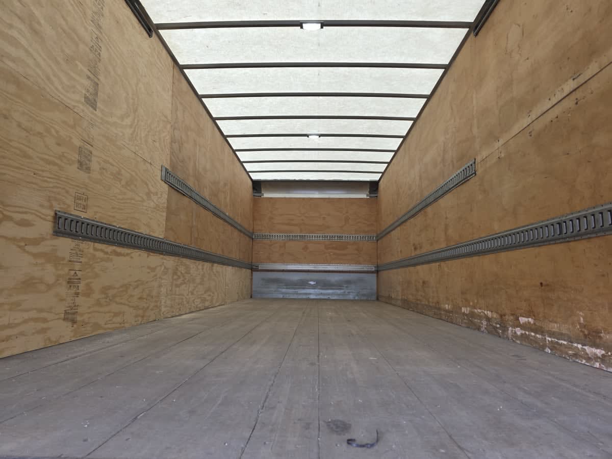 2018 Freightliner M2 106 681162