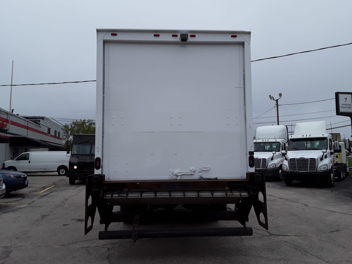 2018 Freightliner/Mercedes M2 106 681166