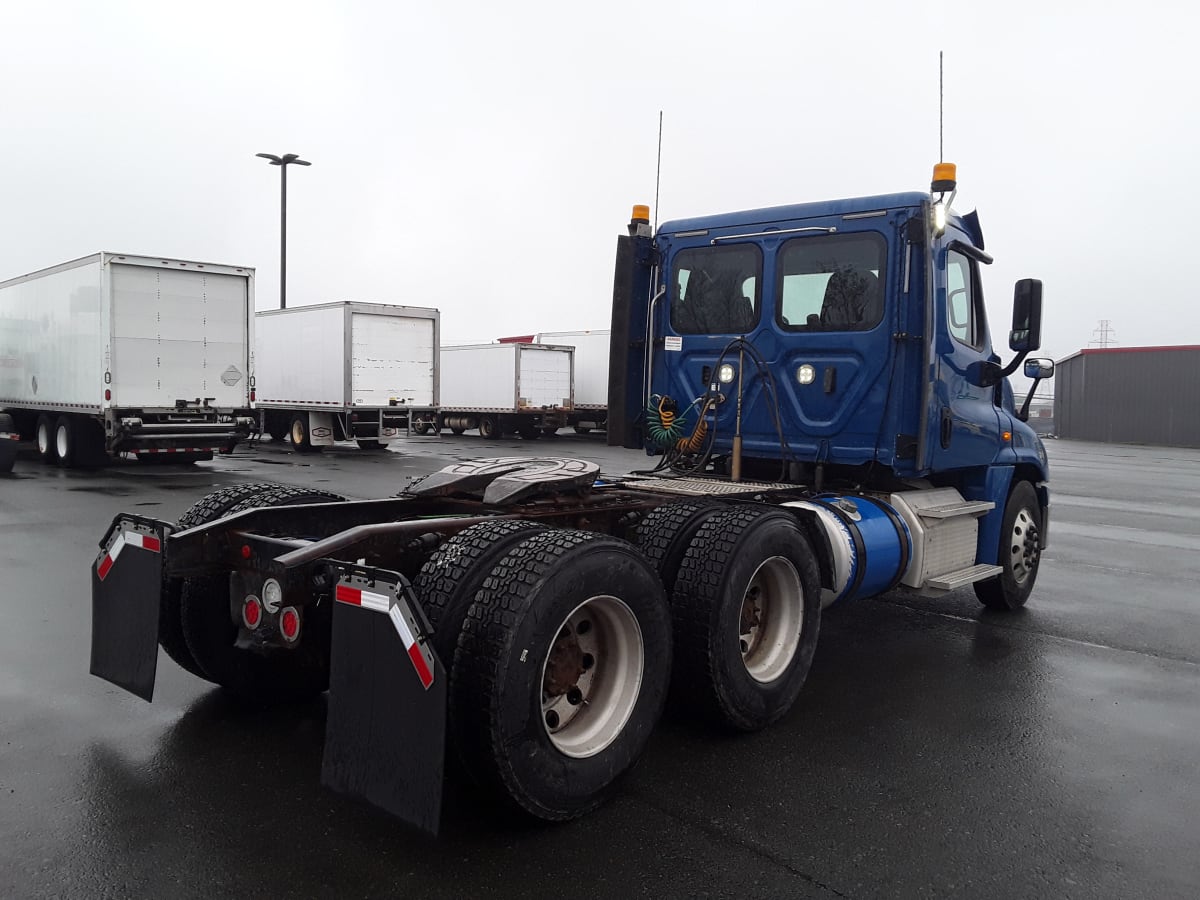 2018 Freightliner/Mercedes CASCADIA 125 681219