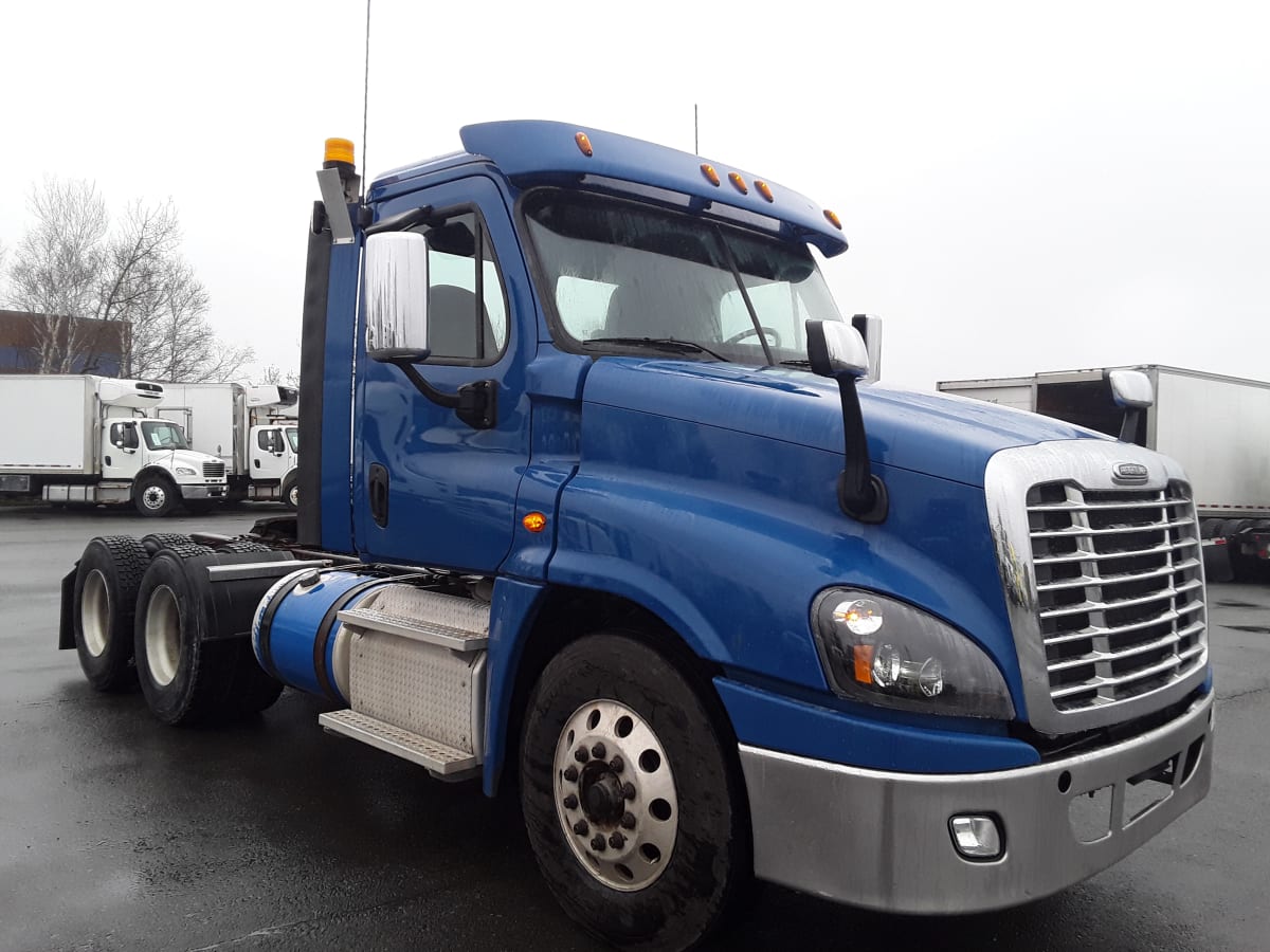 2018 Freightliner/Mercedes CASCADIA 125 681219