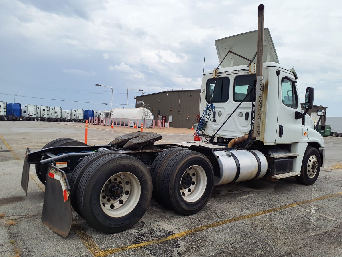 2017 Freightliner/Mercedes CASCADIA 125 681294