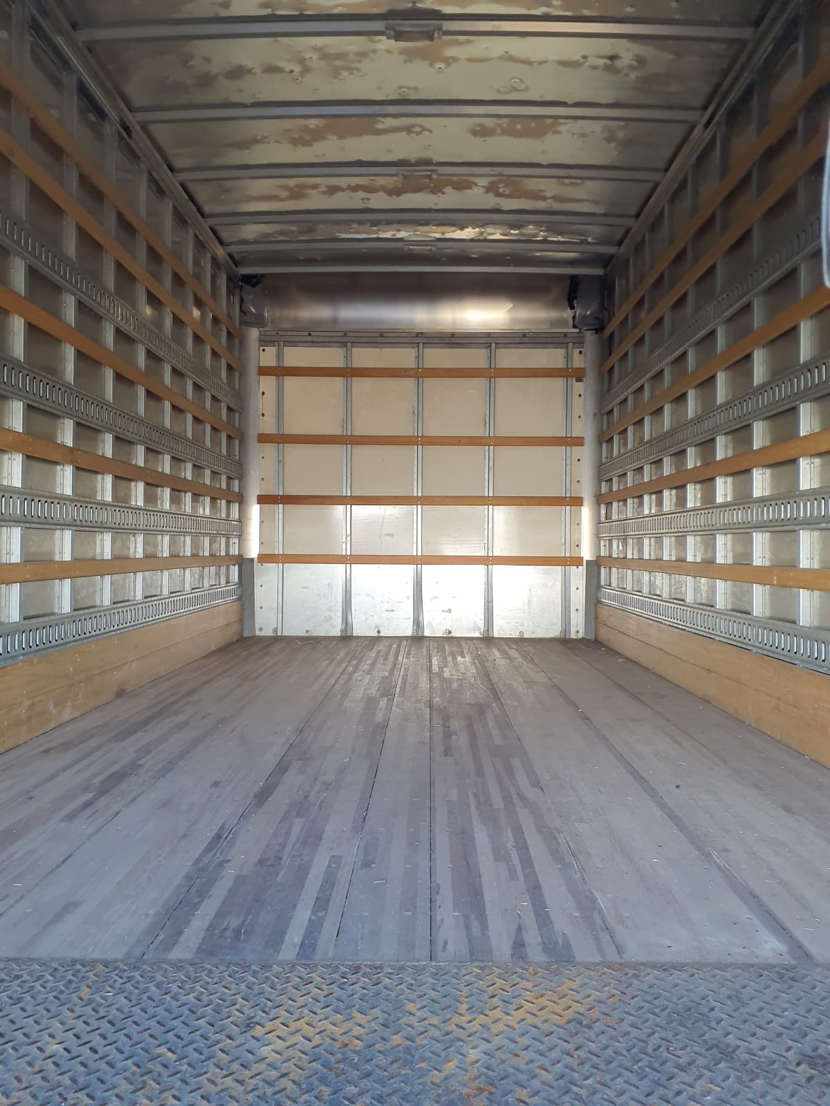 2017 Isuzu NRR 681295