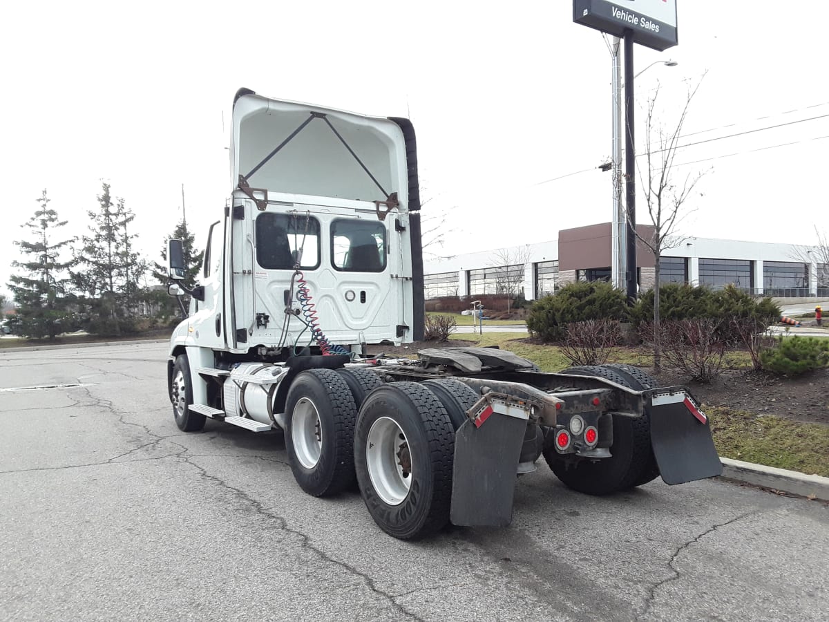 2018 Freightliner/Mercedes CASCADIA 125 681381
