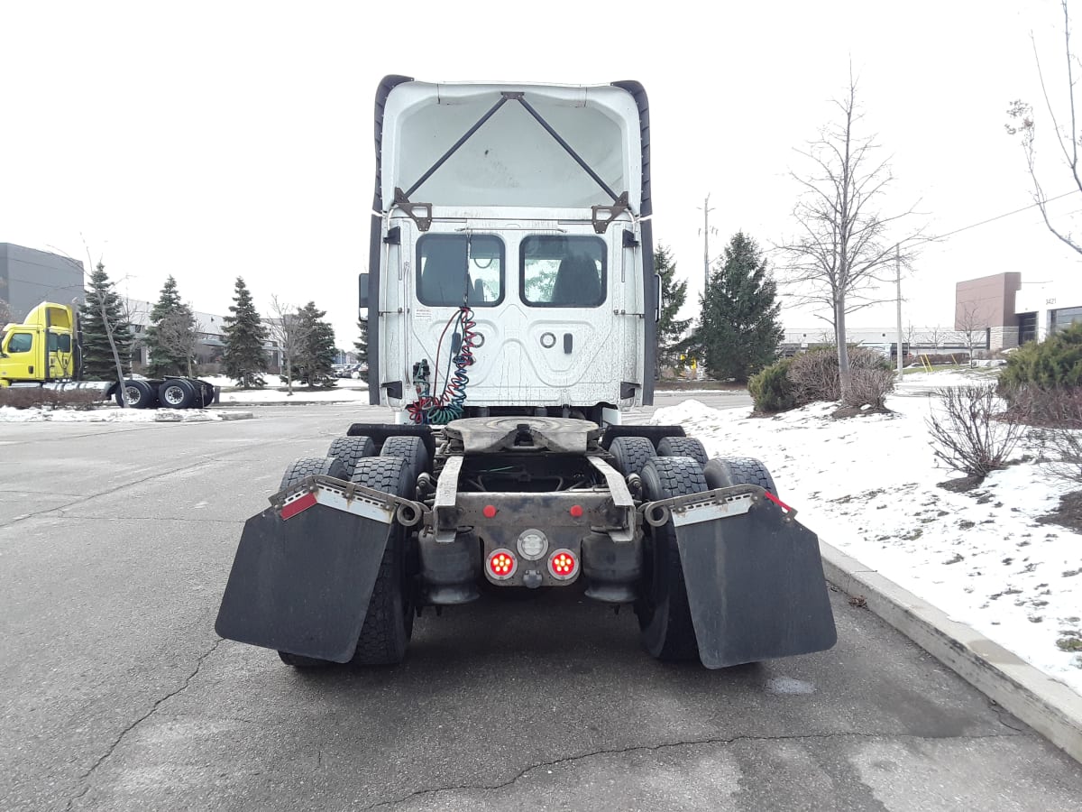 2018 Freightliner/Mercedes CASCADIA 125 681385