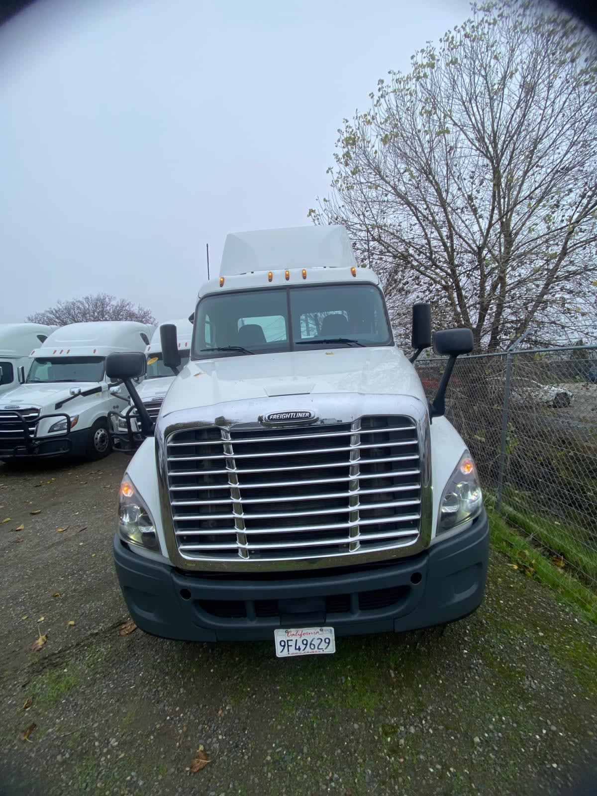 2018 Freightliner - image 2