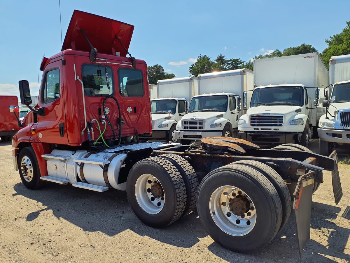 2018 Freightliner/Mercedes CASCADIA 125 681489