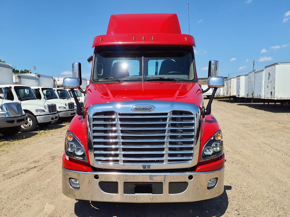 2018 Freightliner/Mercedes CASCADIA 125 681489