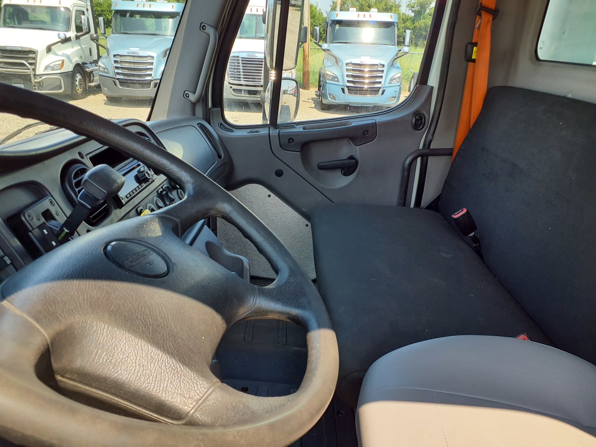 2018 Freightliner/Mercedes M2 106 681512