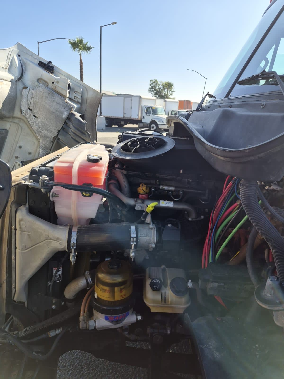 2018 Freightliner - image 8