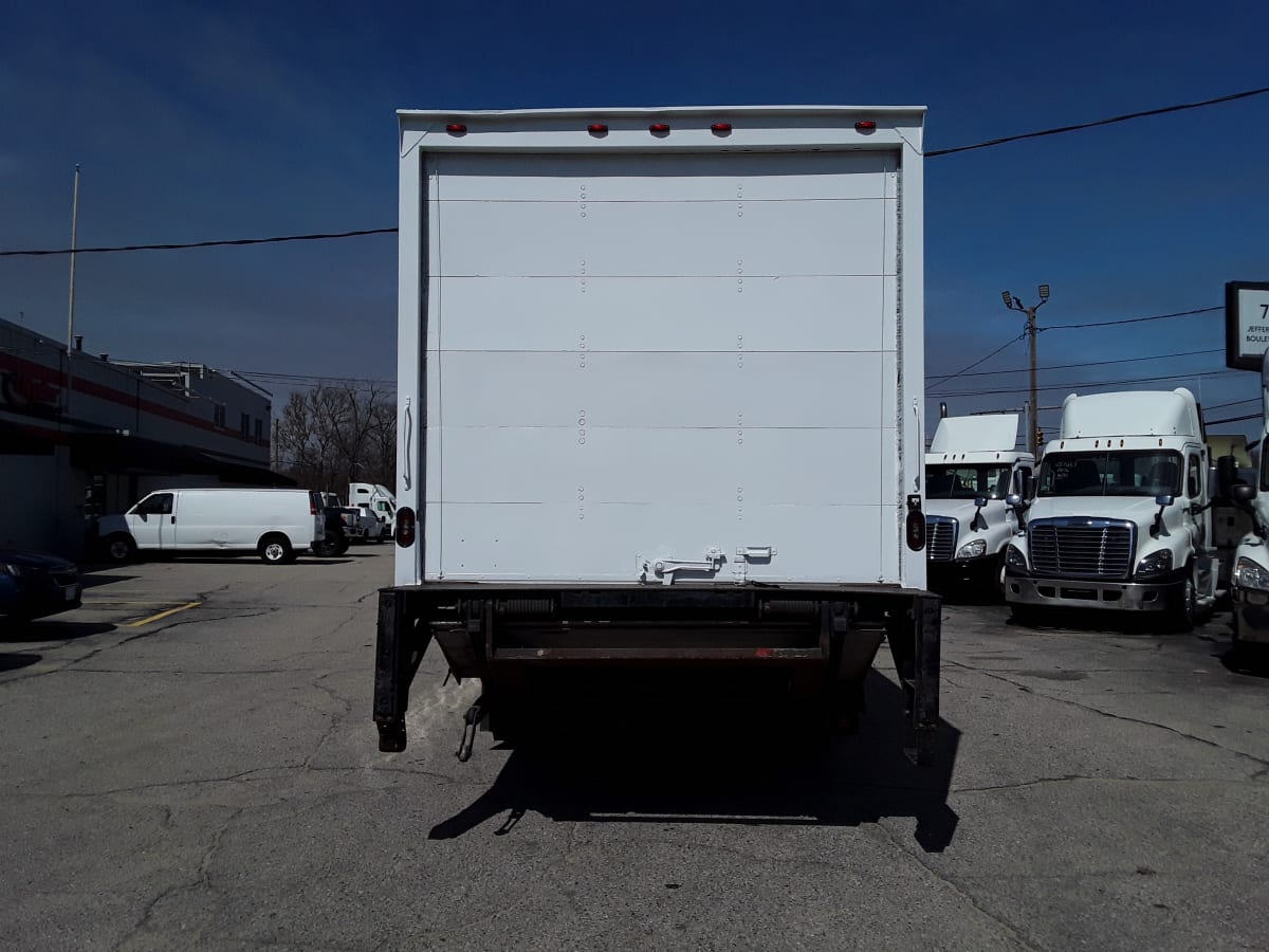 2018 Freightliner/Mercedes M2 106 681535