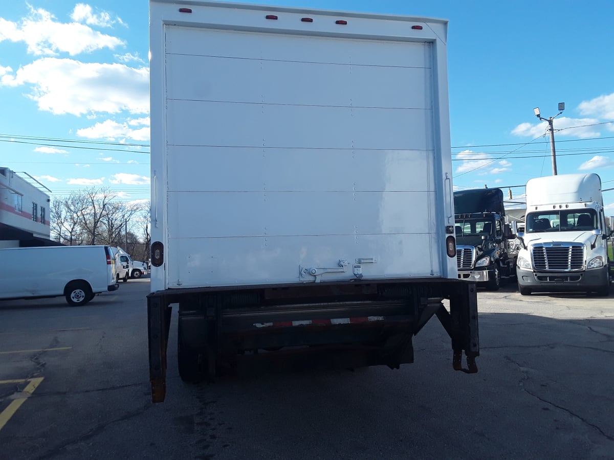 2018 Freightliner/Mercedes M2 106 681536