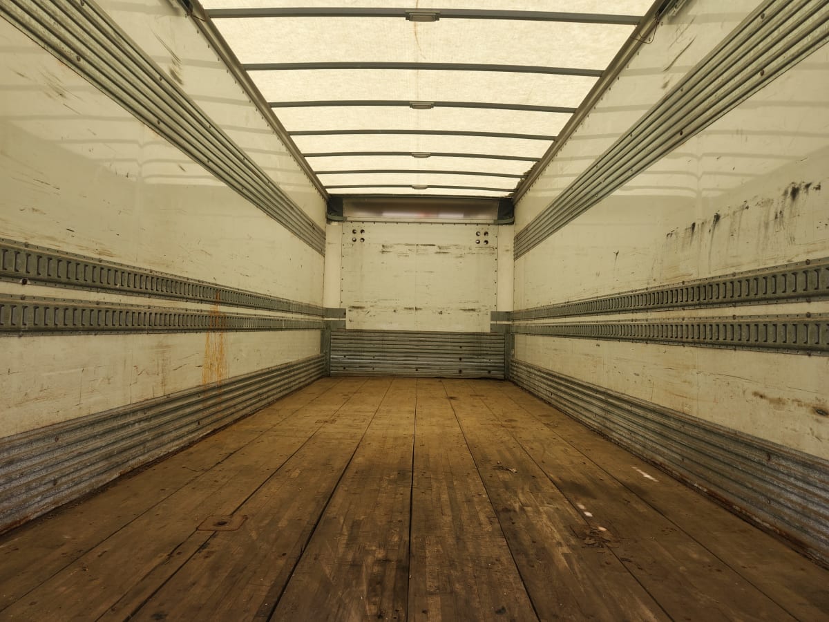 2018 Freightliner/Mercedes M2 106 681543